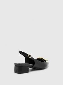 CUCCOO BIZCHIC Sapato feminino preto de bico fino com detalhes plissados em metal, salto baixo, versátil para o dia a dia e para o escritório, design elegante sem calcanhar. - Preto - Ver 9