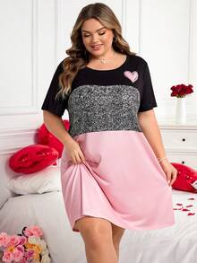 SHEIN CURVE+ CURVE PLUS /Ngày Valentine/Bộ jumpsuit cỡ lớn màu trơn, kiểu dáng ôm ngực, có dây đeo vai trong suốt, thiết kế hở lưng. - Nhiều màu - Xem 6