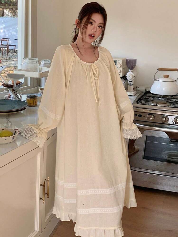 Dazy Plus Plus Size Sweet Lace Patchwork Ruffle Hem Long Sleeve Nightgown