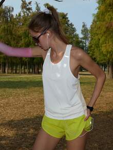 SHEIN In My Nature Women's Outdoor Reflective Stripe Patchwork Mesh Racerback Tank Top - White - View 5