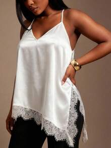 SHEIN SXY 大码女式撞色蕾丝不对称下摆时尚吊带背心 - 白色 - 查看 1