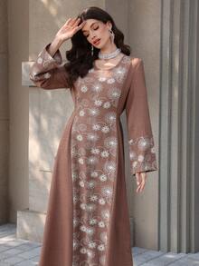 Al Najma 复古刺绣休闲修身日常长袖土耳其和阿拉伯传统女式连衣裙 - 棕色 - 查看 4