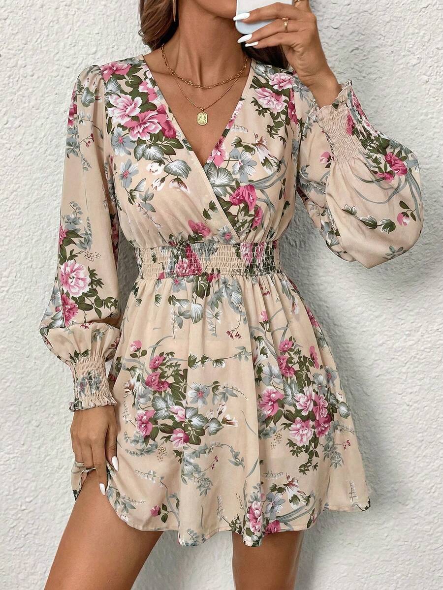 SHEIN Clasi 花卉印花优雅V领浪漫女士连衣裙 - 卡其色 - 查看 1