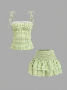 Sweetra 春夏女士花卉格纹印花吊带背心和荷叶边迷你裙两件套，休闲浪漫度假装 - 綠色 - 查看 1