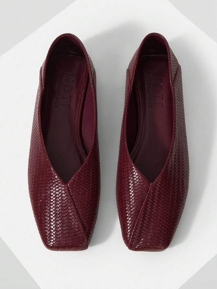 WOMEN SHOES EUROPEAN AND AMERICAN NEW FASHIONABLE AND HIGH-QUALITY PU LEATHER WOVEN SQUARE TOE FLAT-BOTTOMED BALLET SHOES, BURGUNDY TEMPERAMENT VERSATILE, ELEGANT AND COMFORTABLE, LIGHT AND WEAR-RESISTANT, LOW VAMP IS NOT TIRED OF FEET, ADVANCED MARY JANE SHOES SPRING SHOES