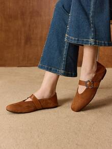 MOTF WOMEN SQUARE TOE FLATS - Brown - View 5