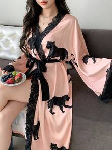 DAZY Bata larga y holgada de mujer con estampado animal, color contrastante y aplicaciones de encaje - Rosa - Ver 4