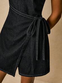 Poéselle Bộ quần yếm và áo liền quần denim nữ mới, kiểu dáng quấn quanh eo, không tay, màu xanh đậm, thanh lịch kiểu Pháp, thích hợp cho buổi hẹn hò. - màu đen - Xem 6