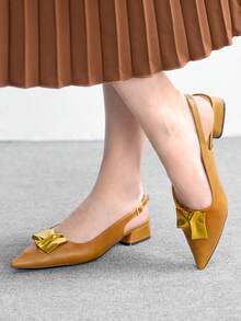 CUCCOO BIZCHIC 女士棕色尖头金属褶皱装饰低跟套脚鞋，通勤和办公皆宜，优雅的无后跟设计 - 棕色 - 查看 4