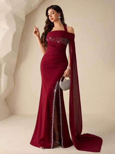 Coutiva Women's Halter Off-Shoulder Beaded Chiffon Maxi Formal Evening Gown (Heavily Embellished) Elegant Sequin Embellished Long Sleeve Dress, High-End Formal Gown For Banquet Women's Formal Evening Dress Gown (Heavy Embroidery) Women Rhinestone Embellished Sheer Red Long Evening Gown, Wedding Guest Dress, Elegant Evening Dress, Prom Dress, For Wedding Dress Waist And Chest Slimming, Party Dress, Formal Dress