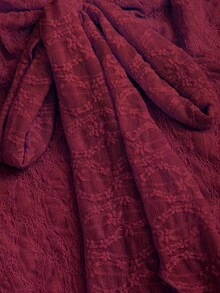 Sweetra 露脐抹胸上衣，饰有蝴蝶结和纹理印花 - 紅色 - 查看 5