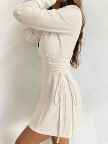 Aloruh 女士秋冬新款咖啡棕色旗袍领镂空迷你连衣裙，侧腰交叉系带A字裙 - 杏色 - 查看 3