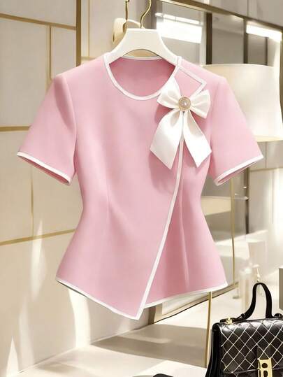 Franclia بلوزة نسائية أنيقة جديدة بياقة فيونكة وأكمام قصيرة، تصميم حاشية غير متماثل، مناسبة للارتداء في المكتب والأوقات العادية