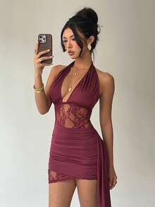 Aloruh 纯色无袖露背蕾丝拼接紧身连衣裙 - 酒紅色 - 查看 2