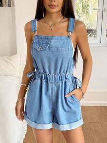 Rivivi Women's Streetwear Pocketed Denim Bib Shorts - Light Wash - View 3