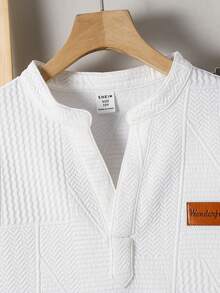 SHEIN 两件套男童休闲提花纹理面料立领短袖衬衫和短裤套装，白色，适合上学、外出、假日派对、春夏穿着。 - 白色 - 查看 6