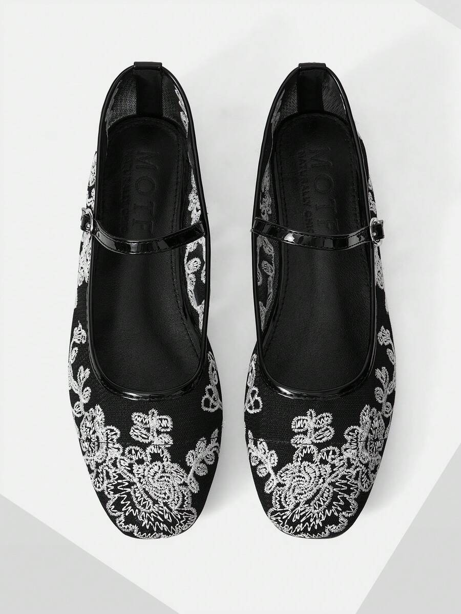 MOTF Giày bệt nữ thanh lịch, đa năng, chất liệu lưới, thêu hoa, có cúc cài, thích hợp cho dịp Giáng sinh. - Đen trắng - Xem 2