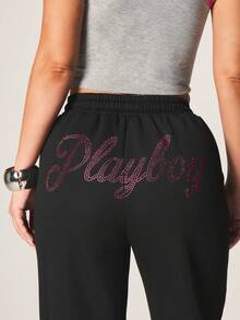 Missguided x Playboy 这款阔腿抽绳运动裤饰有水钻，并配有字母图案细节和弹性腰带，休闲舒适。 - 黑色 - 查看 4