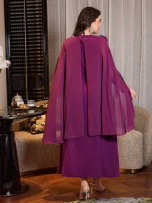 Modelyn 两件套：纯色披肩袖连衣裙，饰有3D立体花卉图案/优雅宴会礼服 - 中紫紅色 - 查看 2