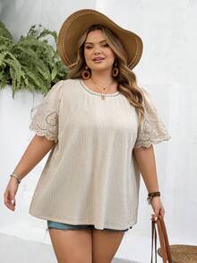 SHEIN CURVE+ Curve 尺码 US22 音乐节、海滨度假、波西米亚风女士圆领短袖刺绣休闲T恤，适合春夏穿着 - 卡其色 - 查看 8