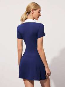 CourtClass Vestido Polo de Manga Curta Azul Marinho para Exercícios Esportivos e Golfe Feminino, Shorts Esportivos Femininos com Bolso para Celular, Conjunto de Golfe Feminino - Azul Marinho - Visão 2