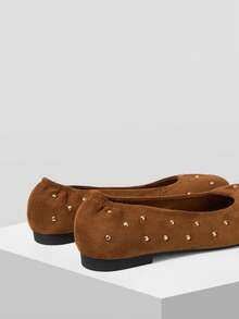 MOTF DAMEN VELOURSLEDER NIETEN DETAIL RUNDE SPITZE BALLERINAS - Braun - Übersicht 8