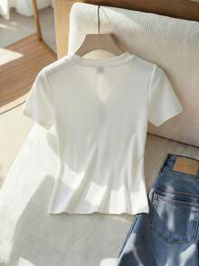 Franclia Áo thun nữ tay ngắn cổ chữ V màu trơn, dáng ôm, thích hợp mặc hàng ngày, có cúc trang trí, mùa hè, áo kiểu nữ, áo thun nữ, áo nữ, áo trắng, áo thun trắng, mặc hàng ngày, đi làm. - trắng - Xem 2
