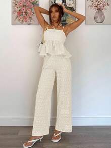 Siren Gaze 2件套女士纯色荷叶边下摆吊带背心和裤子套装 - 杏色 - 查看 2