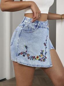 SHEIN PETITE Women's Embroidered Minimalist Casual Denim Shorts - Blue - View 4