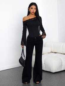 SHEIN PETITE 1 bộ đồ liền thân nữ màu đen trơn, gợi cảm và thanh lịch, thiết kế bất đối xứng, phối ren, tay dài xòe, thích hợp mặc nhiều lớp vào mùa thu/đông, chất liệu dệt kim ấm áp và quyến rũ, phù hợp cho đi chơi, hẹn hò lãng mạn hoặc dự tiệc. - màu đen - Xem 12