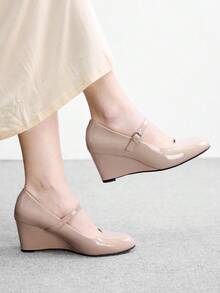 CUCCOO BIZCHIC Women Wedges & Flatform - Naked pink - View 1