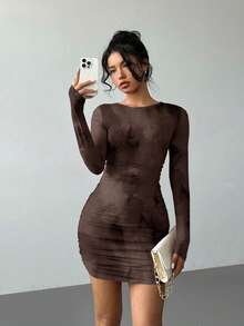 Aloruh 女士纯色圆领长袖褶皱印花修身迷你连衣裙，秋冬款 - 棕色 - 查看 5