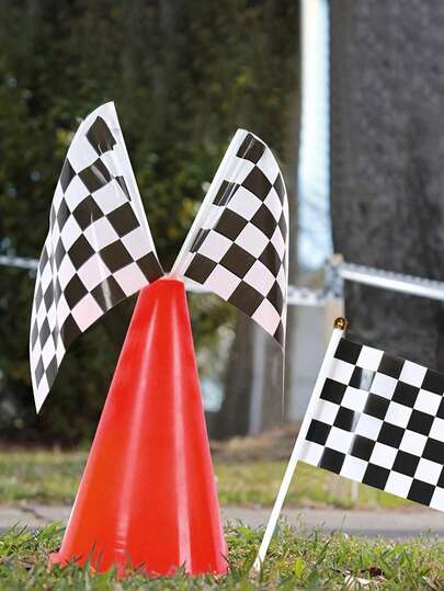 6-36 PIEZAS Juego de conos y banderas de carreras con banderas a cuadros, pista de plástico para decoración de en fiestas de cumpleaños, interior y exterior
