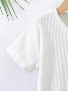 SHEIN Genkimix Kids 2 Stücke/Set Kontrastfarben Kurzarm T-Shirt mit Tasche und Shorts für Kleine Jungen, Lässig - Verschiedenfarbig - Übersicht 5