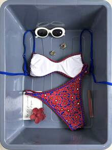 Swim Mod Conjunto de Maiô Bikini com Contraste de Borda Azul e Flor Vermelha para Praia, Primavera/Verão 2022, Novos Trajes de Banho Femininos 2026, Adequado para Escola, Férias, Encontros, Chá da Tarde, Estilo Ocidental, Cruzeiro, Praia, Ilha, Viagem de Carro, Todas as Estações, Festival de Música, Férias Boho, Férias Boêmias, Outono Tranquilo, Boho Ocidental, Tops Elegantes para Mulheres, Trajes de Banho Femininos 2 Peças, Biquínis Y2k Primavera Verão, Estampa Floral Maiô Bikini, Maiô Feminino de Cobertura Total, Looks de Praia Femininos, Conjuntos de Maiô Bikini Femininos - Multicolorido - Visão 2