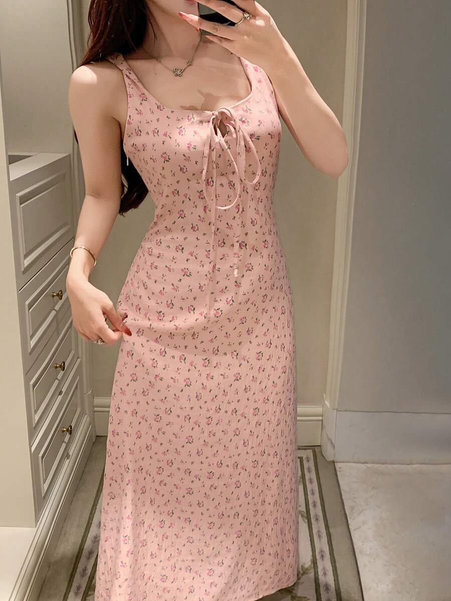 DAZY Vestido Floral Miúdo Sem Mangas com Cintura Marcada, Vestido Casual de Verão Feminino Pijama - Rosa Bebê - Visão 1
