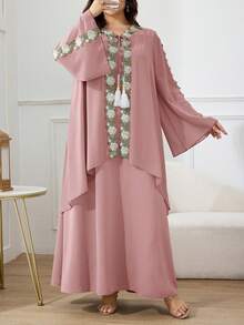 Al Najma 大码女式优雅花卉蕾丝贴花喇叭袖流苏系带连衣裙，度假风，春秋季 - 粉色 - 查看 5