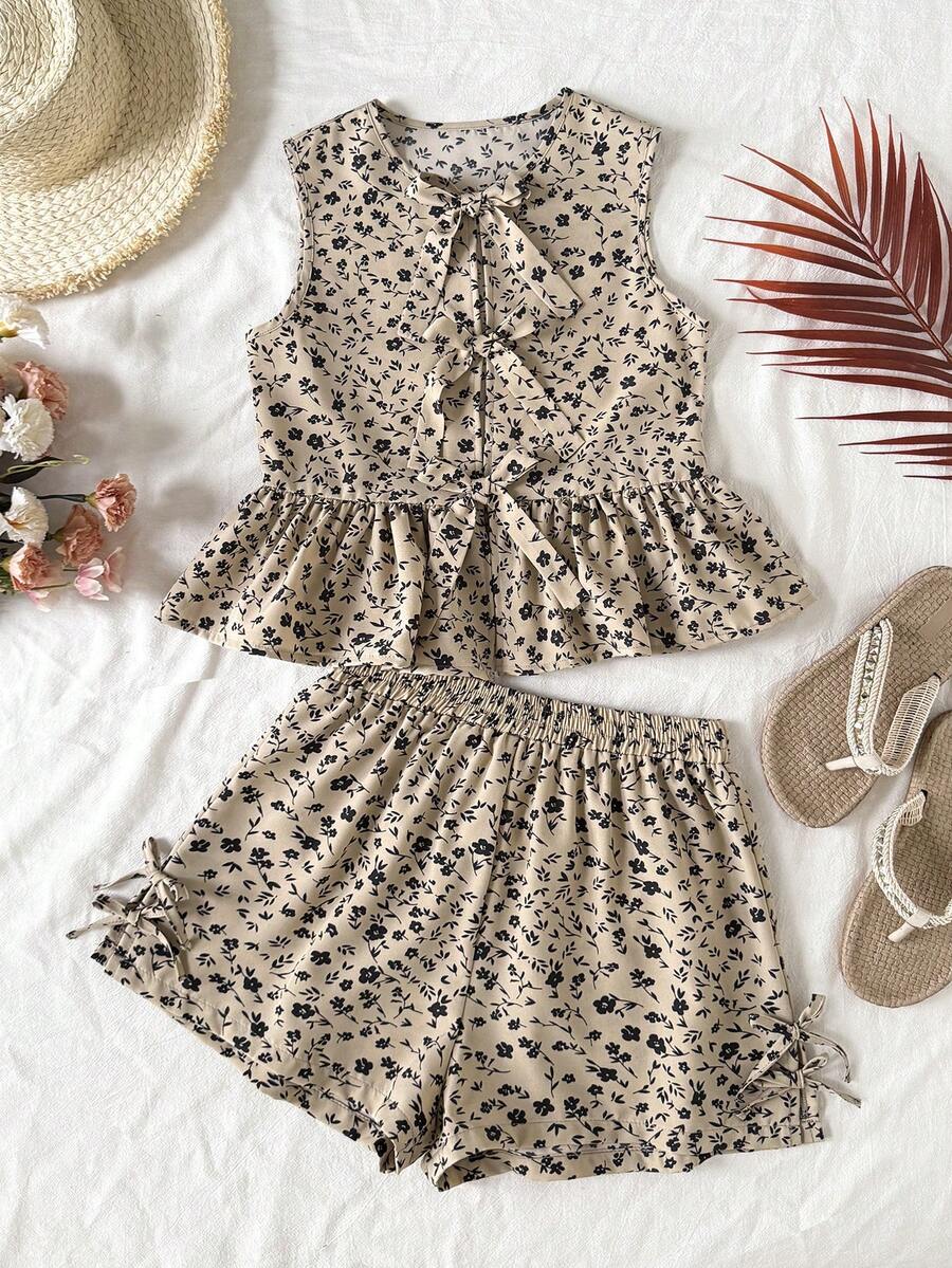 SHEIN 2pcs/Set Tweeb Girl Ditsy Floral Sleeveless Top & Loose Casual Pants Set - Khaki - View 1
