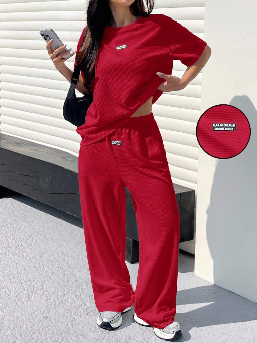 SHEIN EZwear Women's Textured Casual Loose T-Shirt And Pants Set - Red - View 1