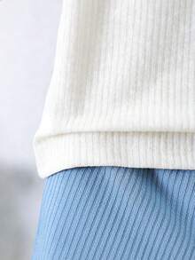SHEIN Genkimix Kids 2 Stücke/Set Kontrastfarben Kurzarm T-Shirt mit Tasche und Shorts für Kleine Jungen, Lässig - Verschiedenfarbig - Übersicht 7