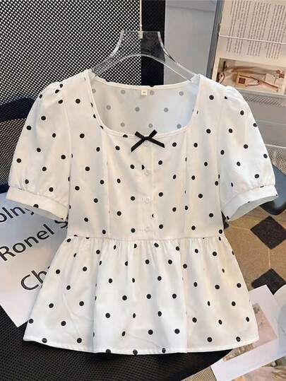 Franclia Blusa de mujer 2026 con cuello cuadrado y mangas abullonadas, blanca con estampado de lunares negros, detalles de moño y botones, media abertura y bajo fruncido, blusa casual para ir al trabajo o de vacaciones