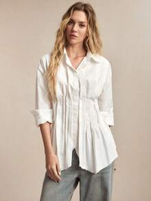 BizChic 春夏新款白色翻领纽扣不对称褶裥下摆衬衫，时尚优雅，适合狂欢派对和都市通勤。 - 白色 - 查看 2