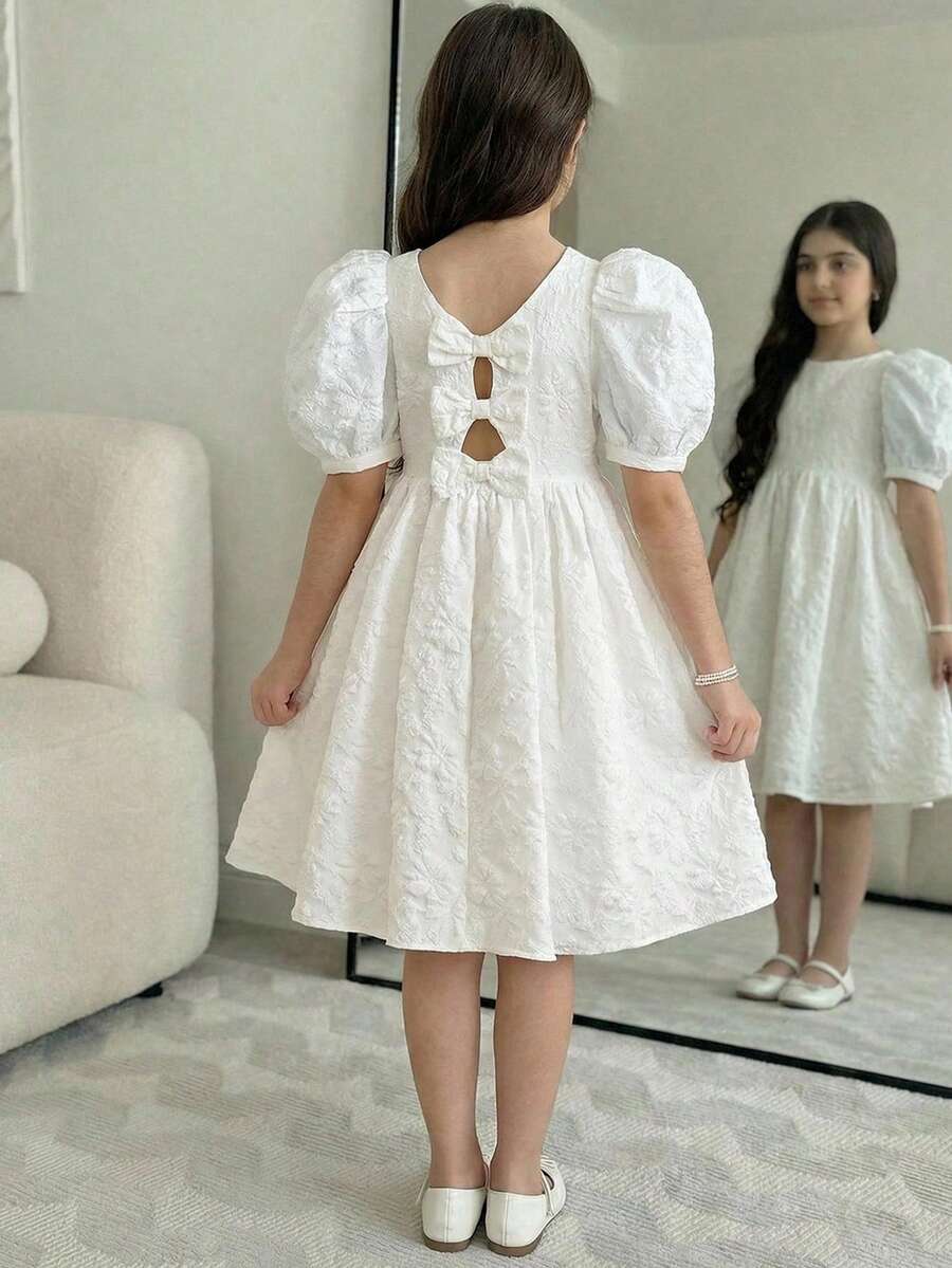 SHEIN Vestido corto de manga abullonada con lazo decorativo y espalda descubierta, informal y de vacaciones, para niñas preadolescentes, color blanco, primavera/verano - Blanco - Ver 1