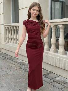 SHEIN 少女优雅串珠褶皱单肩修身针织长裙，适合夏季度假、海滩、休闲优雅返校、约会、派对、婚礼、伴娘、舞会、正式场合、情人节等场合。 - 酒紅色 - 查看 3