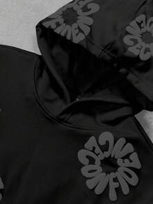 Manfinity EMRG Men's Casual Fashion Street Hoodie With Letter Embossed Kangaroo Pocket, Suitable For Daily Commute, Spring/Autumn - Black - View 5