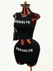 Mistrie Conjunto de 2 piezas de top de tirantes estampado y minifalda para mujer - Blanco y Negro - Ver 1