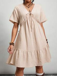 SHEIN LUNE V领系带蝴蝶结露肩褶皱腰部荷叶边下摆A字伞裙，双层绉纱纹理100%纯棉休闲宽松优雅通勤度假连衣裙，音乐节短袖连衣裙，夏季连衣裙，收腰连衣裙，薄纱连衣裙，短袖夏季连衣裙，亚麻连衣裙，夏季野餐连衣裙，米色孕妇连衣裙，荷叶边连衣裙，休闲连衣裙，女士度假连衣裙，宽松连衣裙，100%纯棉连衣裙，宽松连衣裙，短袖连衣裙，休闲短袖连衣裙，女士夏季服装，女士夏季连衣裙，女士休闲连衣裙 - 杏色 - 查看 8