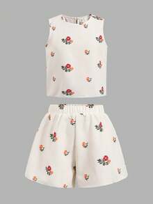 SHEIN Bộ đồ thường ngày cho bé gái tuổi teen, gồm áo hai dây hở lưng và quần short cùng họa tiết hoa nhí thắt nơ, kiểu dáng ôm sát. - Màu be - Xem 3