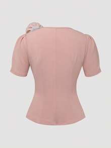 Franclia Nude Pink Bubble Short Sleeve Fitted Top / Elegant T-Shirt With 3D Rose & Pearl Chain Design - Baby Pink - View 2