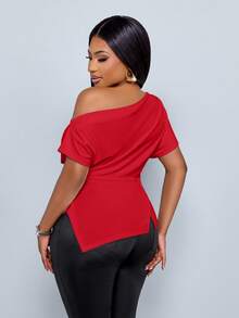 SOLERSUN Women's Elegant Asymmetric Neckline Ruched Asymmetric Hem T-Shirt - Red - View 2